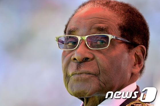 로버트 무가베 짐바브웨 대통령. © AFP=뉴스1