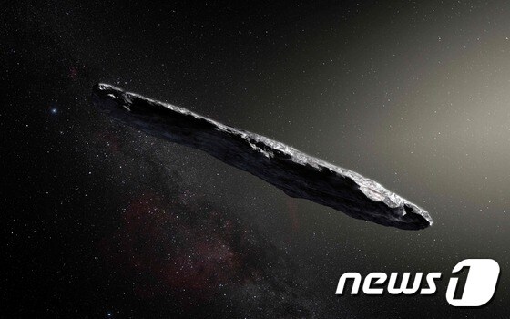 마국 하와이대학 등 국제연구팀이 지난달 19일 발견한 첫 '성간 천체' 소행성 '오우무아무아' © AFP=뉴스1