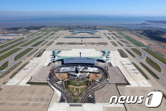 인천국제공항 제2여객터미널(자료사진)/뉴스1 © News1 임세영 기자