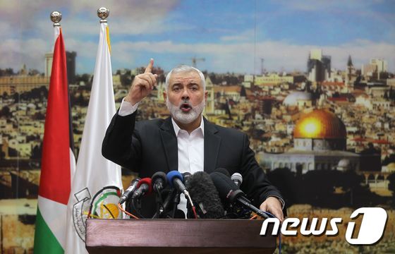 가자지구에서 연설하는 하마스 지도자 이스마일 하니야. © AFP=뉴스1