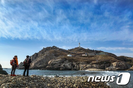 소매물도등대길(한국관광공사 제공) © News1