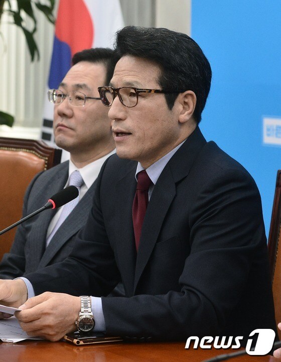 정병국 '자유한국당, 탄핵 인용 후 빠른 속도로 궤멸할 것'