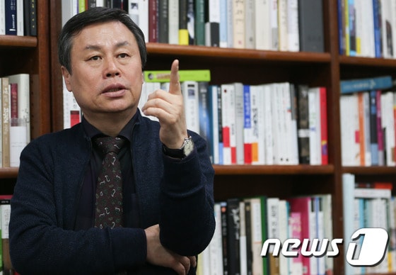 도종환 더불어민주당 의원/뉴스1 © News1