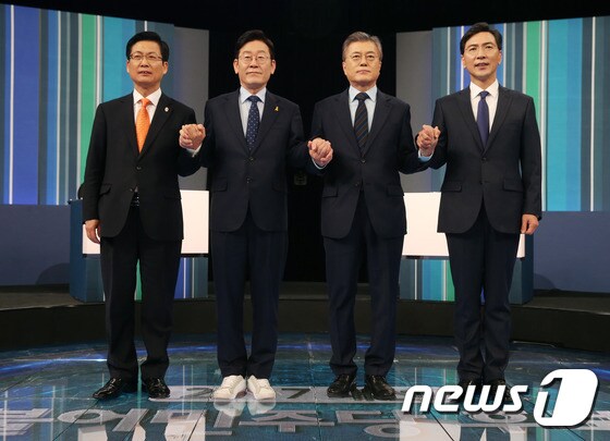 민주당 대선주자들 '지상파 첫 토론회'