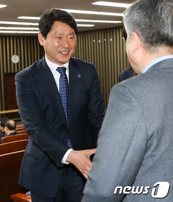 심기준 의원 '김종인 탈당으로 비례대표직 승계'