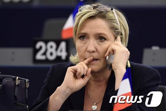 마린 르펜 프랑스 국민전선 대선 후보 © AFP=뉴스1
