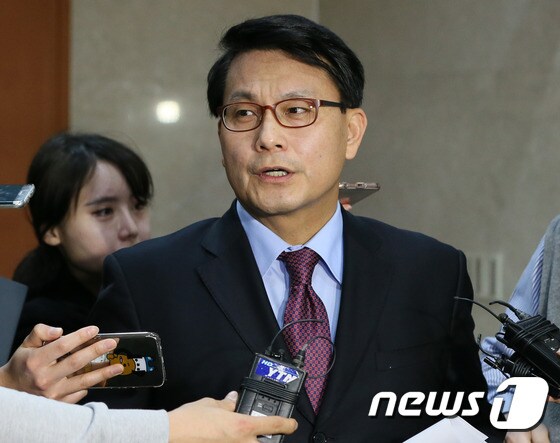 윤상현 자유한국당 의원 2017.3.9/뉴스1 © News1 송원영 기자