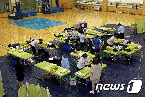 삼육대학교의 천사(1004) 헌혈 프로젝트 행사 모습. (삼육대 제공) © News1