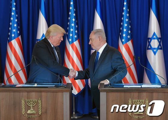 도널드 트럼프 미국 대통령과 베냐민 네타냐후 이스라엘 총리. © AFP=뉴스1