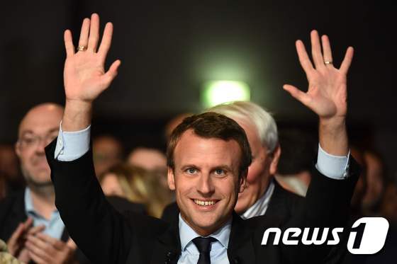 에마뉘엘 마크롱 프랑스 중도신당 '앙마르슈' 대선후보. © AFP=뉴스1
