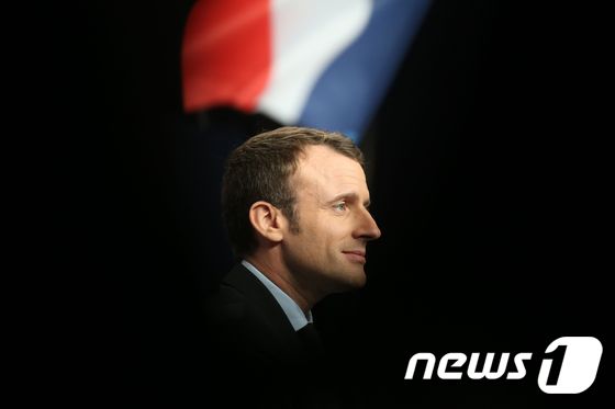 7일(현지시간) 프랑스 대통령 선거 결선투표에서 에마뉘엘 마크롱 앙마르슈 후보가 승리했다. © AFP=뉴스1