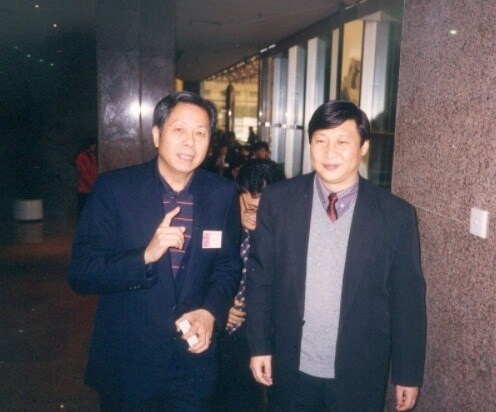 하급 간부 시절 홍콩을 방문한 시진핑 주석 - SCMP 갈무리