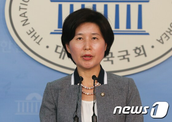 백혜련 민주당 대변인. © News1 허경 기자