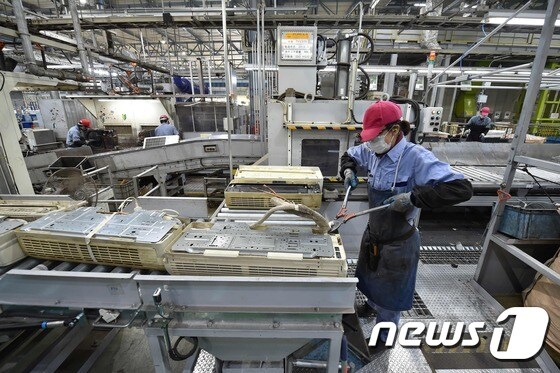 일본 파나소닉 공장 © AFP=뉴스1