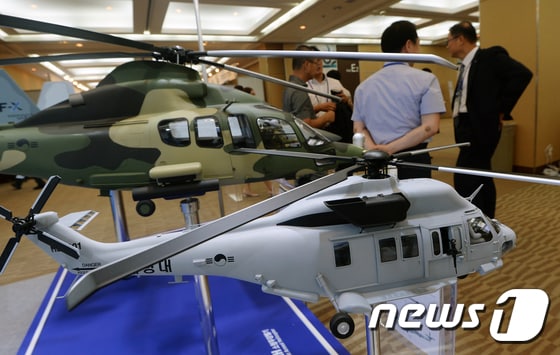 한국항공우주산업(KAI) 부스에 전시된 한국형 기동헬기 '수리온' 모형 2017.7.20/뉴스1 © News1 오대일 기자