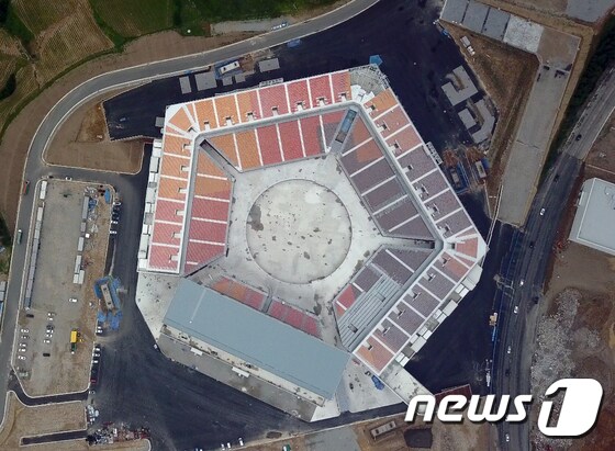 지붕 없는 개폐회식장, 올림픽 플라자./뉴스1 DB © News1 서근영 기자