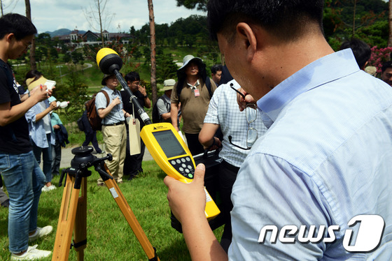 경북 성주기지 레이더 전자파, 소음 측정 모습 (출처 주한미군) © News1