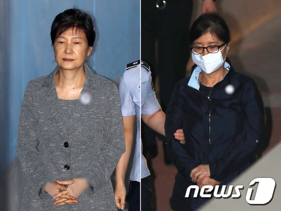 박근혜 전 대통령(왼쪽)과 최순실씨. 2017.8.17/뉴스1 © News1 민경석 기자