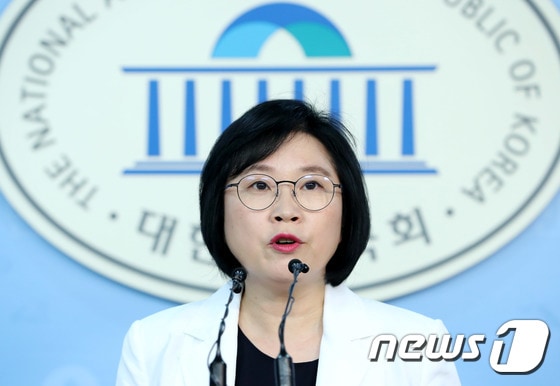 김현 민주당 대변인. © News1 박정호 기자