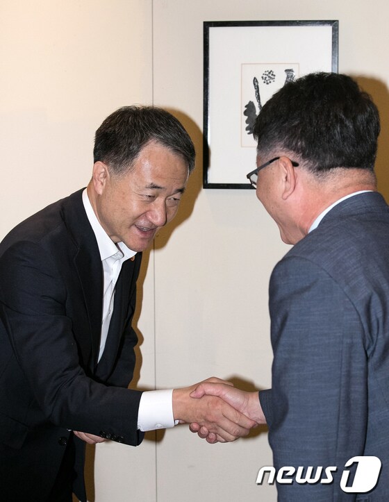 한국인 원폭피해자 지원 위원회 참석한 박능후 장관