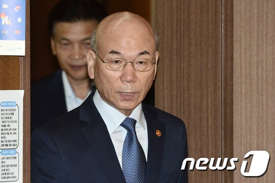 이효성 방송통신위원회 위원장/뉴스1 © News1