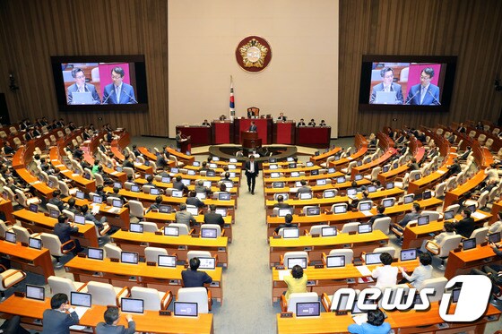 대정부질문. 2017.9.13/뉴스1 © News1 박정호 기자