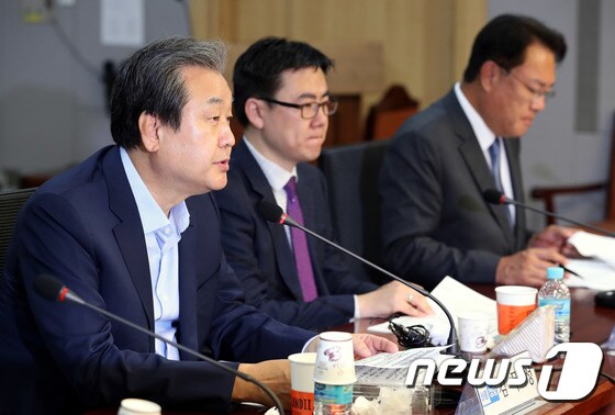 김무성 자유한국당 의원. 뉴스1 © News1 박정호 기자
