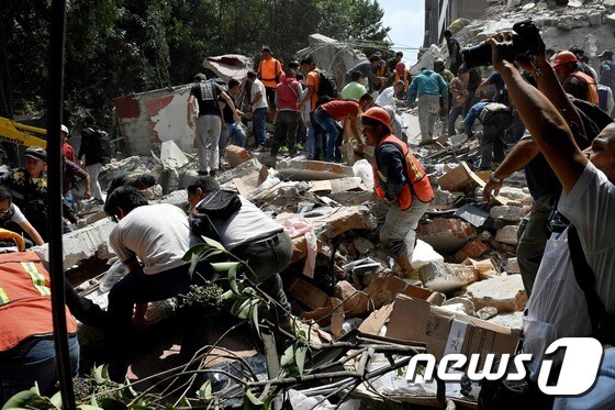 멕시코시티 지진 피해 현장. © AFP=뉴스1