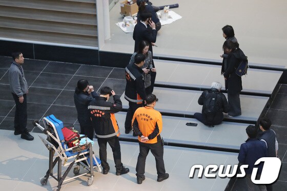 '인천공항 제2터미널, 첫날부터 안전사고 발생'