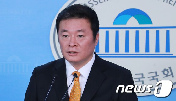 김철근 바른미래당 대변인.2018.1.2/뉴스1 © News1 이동원 기자