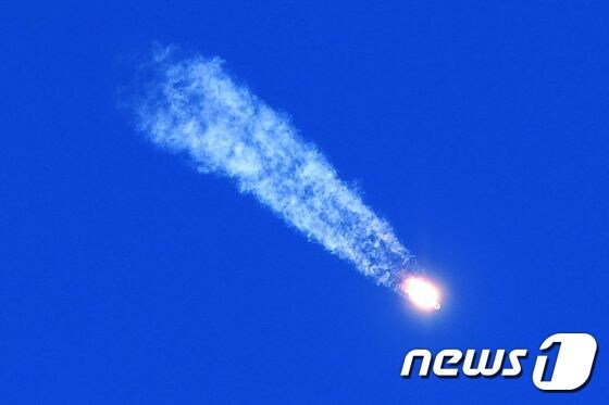 카자흐스탄 바이코누르 우주기지에서 11일(현지시간) 미국과 러시아 우주비행사를 태운 러시아의 '소유즈 MS-10' 로켓이 국제우주정거장(ISS)을 향해 발사됐다. © AFP=뉴스1