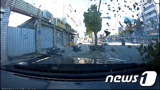 경찰이 확보한 사고 당시 차량 블랙박스 화면 (서울 강북경찰서 제공) © News1