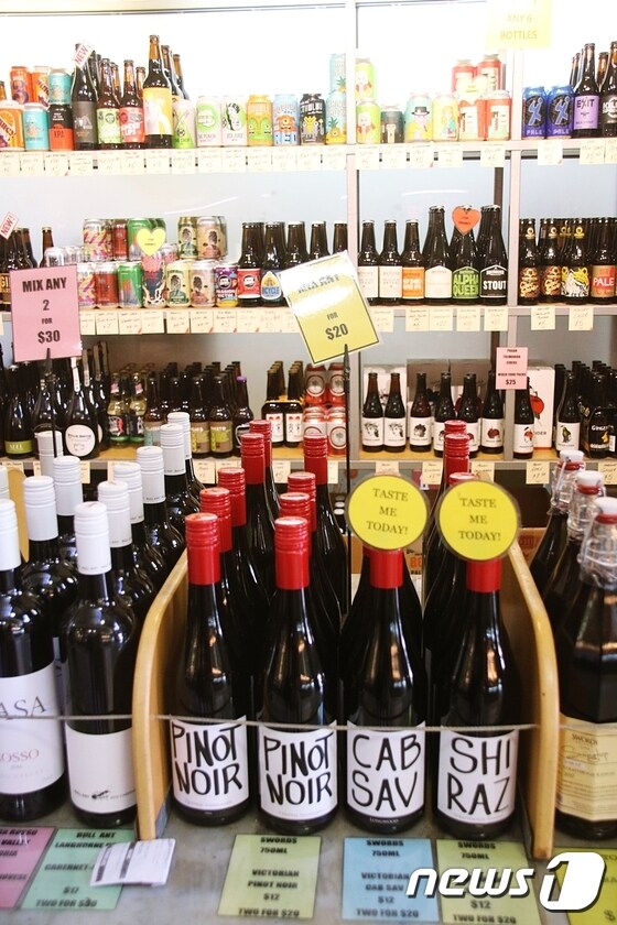 퀸 빅토리아 마켓에서 판매하는 호주산 와인들© News1  