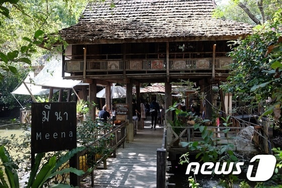 수공예품으로 유명한 마을인 산캉에 자리한 건강식 레스토랑© News1 