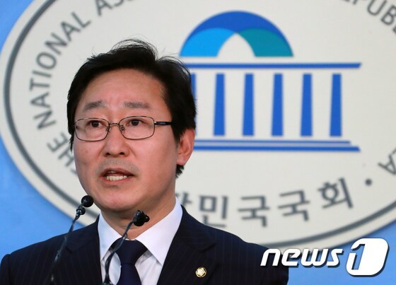 박범계 더불어민주당 수석대변인. © News1 이동원 기자