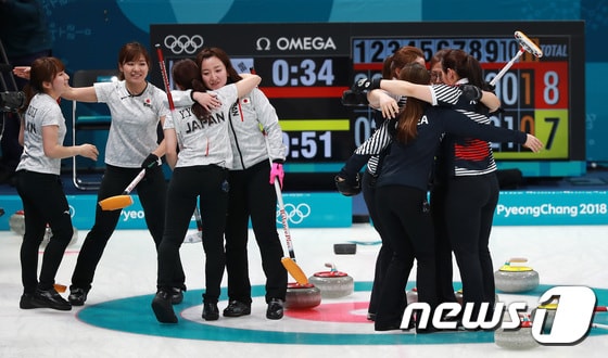 대한민국 컬링 여자 대표팀, 연장 접전끝에 짜릿한 승리