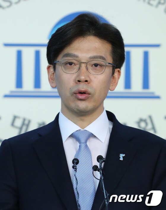 현근택 더불어민주당 선거대책위원회 대변인. 2018.3.13/뉴스1 © News1 박정호 기자
