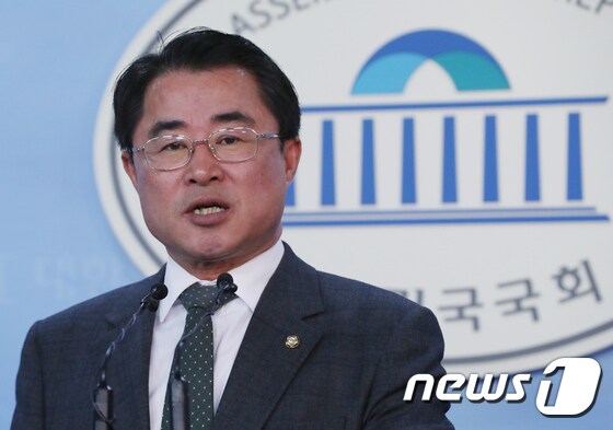 최경환 민주평화당 대변인. 뉴스1 © News1 이동원 기자