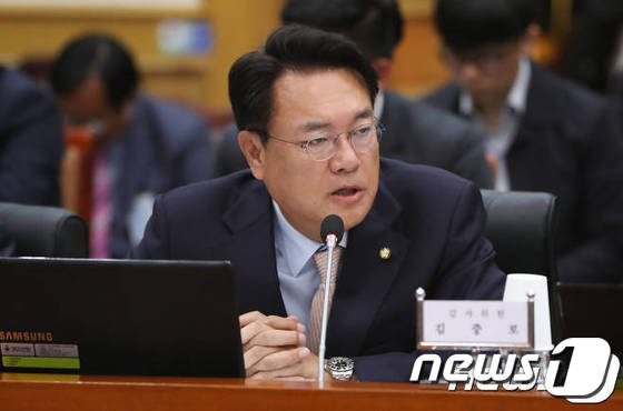 정진석 자유한국당 의원.© News1