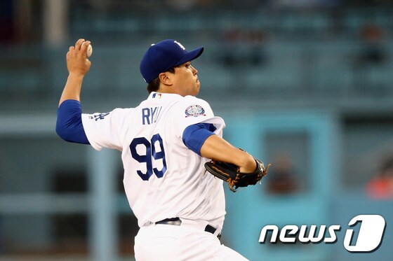 류현진이 LA 다저스의 퀄리파잉 오퍼를 받아들였다. © AFP=News1