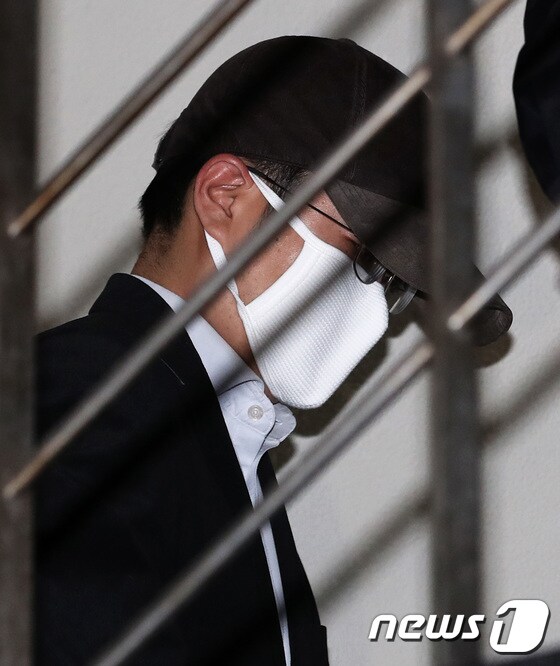 현직 시절 후배 검사를 성추행한 혐의로 기소된 전직 검사 진모(44)씨 2018.4.12/뉴스1 © News1 오대일 기자