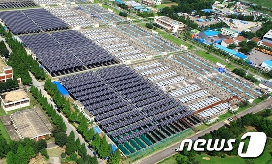 서남물재생센터 태양광발전(서울시 제공)© News1
