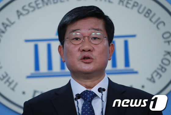전해철 더불어민주당 의원. 뉴스1 © News1 이동원 기자