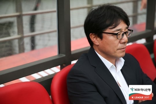옌볜의 황선홍 감독도 어수선한 상황에서 시즌을 준비하고 있다. (한국프로축구연맹 제공) © News1