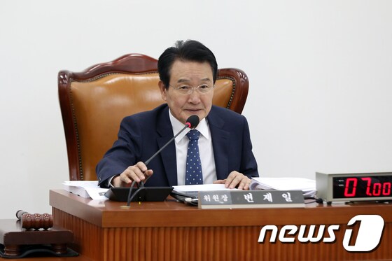 변재일 더불어민주당 의원. 2018.5.28/뉴스1 © News1 안은나 기자