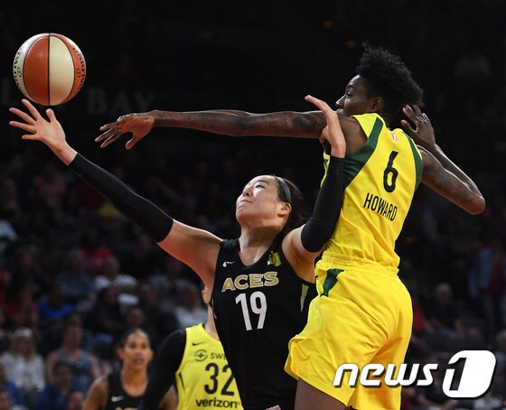 라스베이거스 에이시스 소속으로 미국여자프로농구(WNBA)에서 뛰는 박지수.© AFP=News1