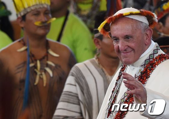 지난 1월 남미 순방 중인 프란치스코 교황 © AFP=뉴스1
