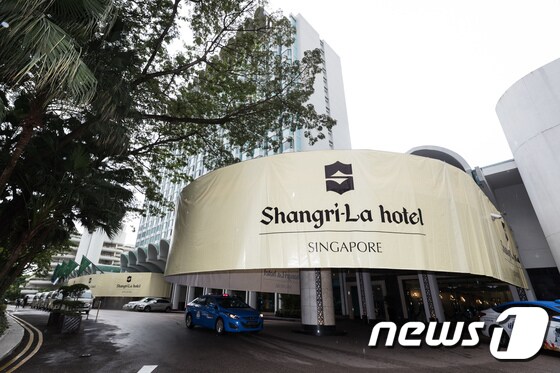 31일 내달 12일로 예정된 북미정상회담 개최 유력 후보지로 거론되는 싱가포르 샹그릴라 호텔의 모습.  © News1 유승관 기자