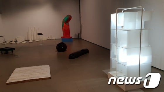김채린 '열 한가지 조각' 전시전경© News1