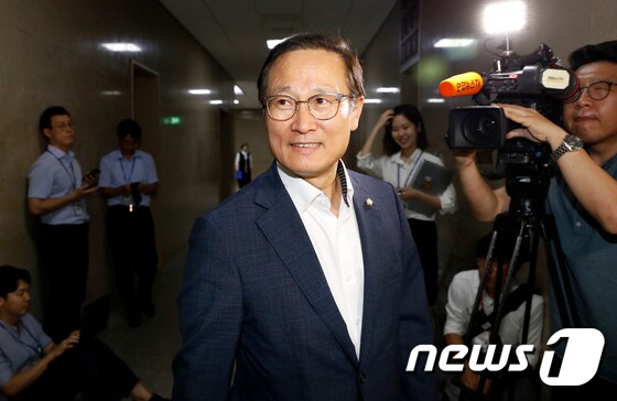 홍영표 더불어민주당 원내대표. 뉴스1 © News1 안은나 기자